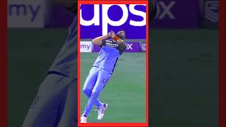 🏏 Chahal's Magic Spin! Shubman Gill Departs After Siraj's Stunning Catch 😱🔥#shots #cricket