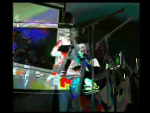 SubZERO 2010 Looping Lounge - Nadia Shihab and Jha...