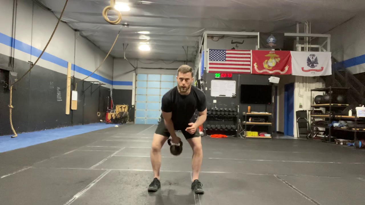 SA Front Rack Reverse Lunge - YouTube