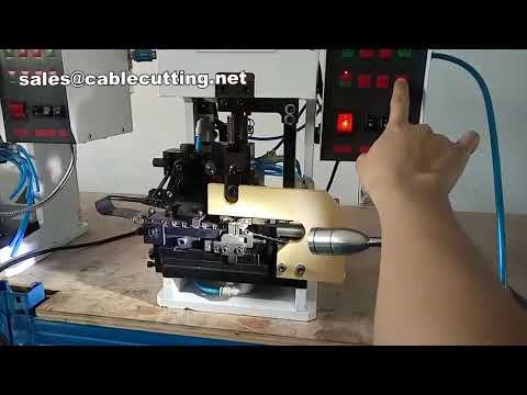 Wire stripping crimping sealing machine