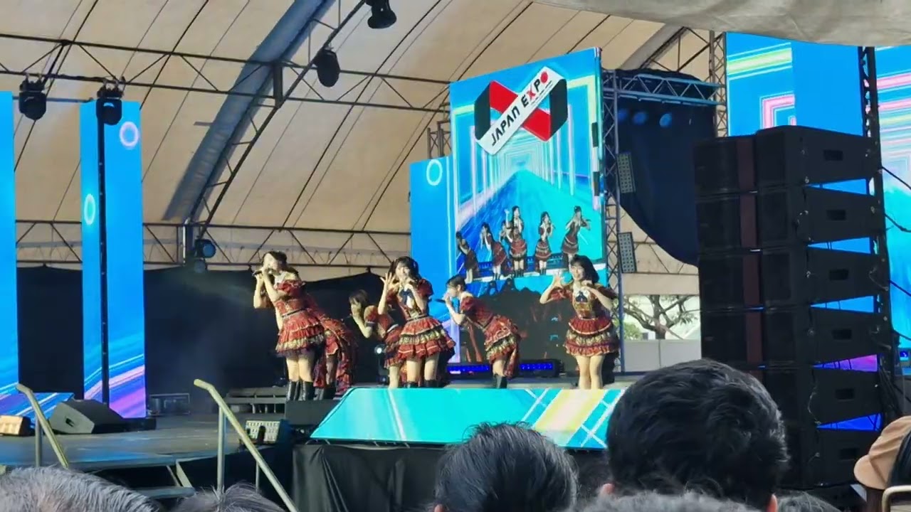 AKB48 - Oh My Pumpkin!  @ JAPAN EXPO THAILAND 2026  l Central World