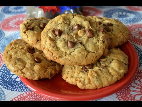 Sweet Geeks- Peanut Butter Chocolate Chip Oatmeal Cookies