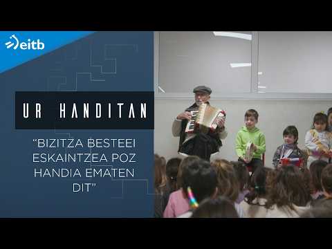 Bizitza besteei eskaintzea poz handia ematen dit. Zertarako behar dut denbora niretzat bakarrik?