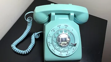 Vintage Blue Rotary Phone Ringing Demo