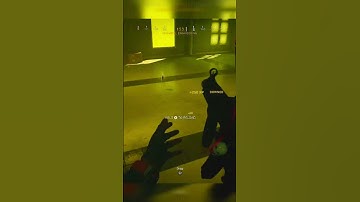 THE HIP FIRE ON THIS MP5 IS CRIMINAL !!! #shorts #warzone #callofdutywarzone #callofduty