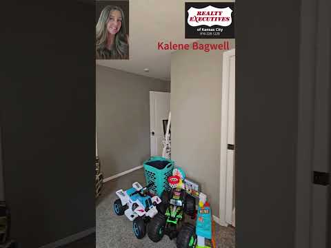 300 Brown Ave, Osawatomie, KS home video tour