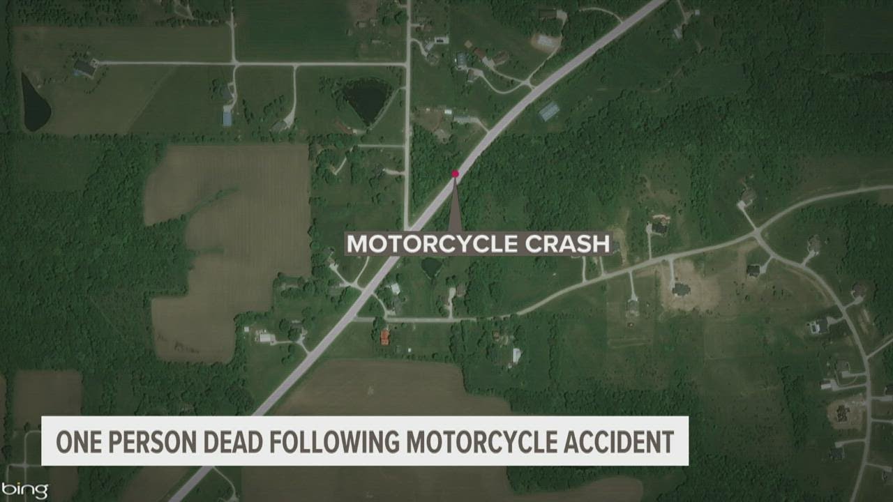 Motorcyclist dies after crash in Des Moines - YouTube