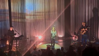Jenifer - Au Soleil Live Jukebox Tour At Le Pin Galant, Mérignac 11122025