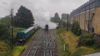 The most dramatic departure EVER from a Steam Locomotive ( BR 9F at Loughborough on the GCR)