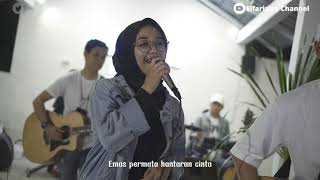 Emas Hantaran - Arief, Yollanda | Cover Elfariziee ft Tri Suaka ( Official Music Live )