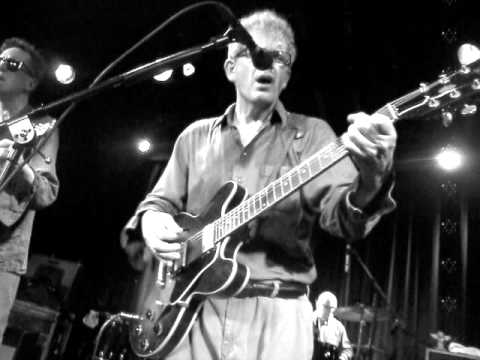 THE FEELIES -- "MOSCOW NIGHTS"