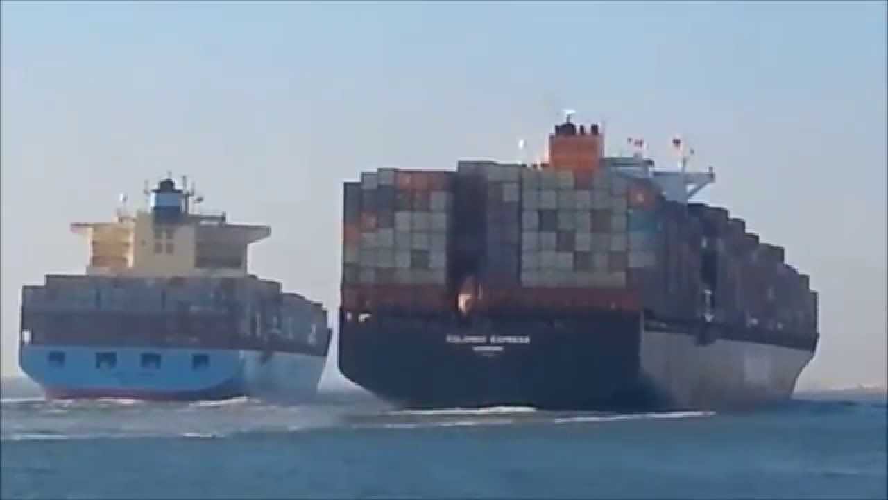The moment of impact between two colliding vessels in the 