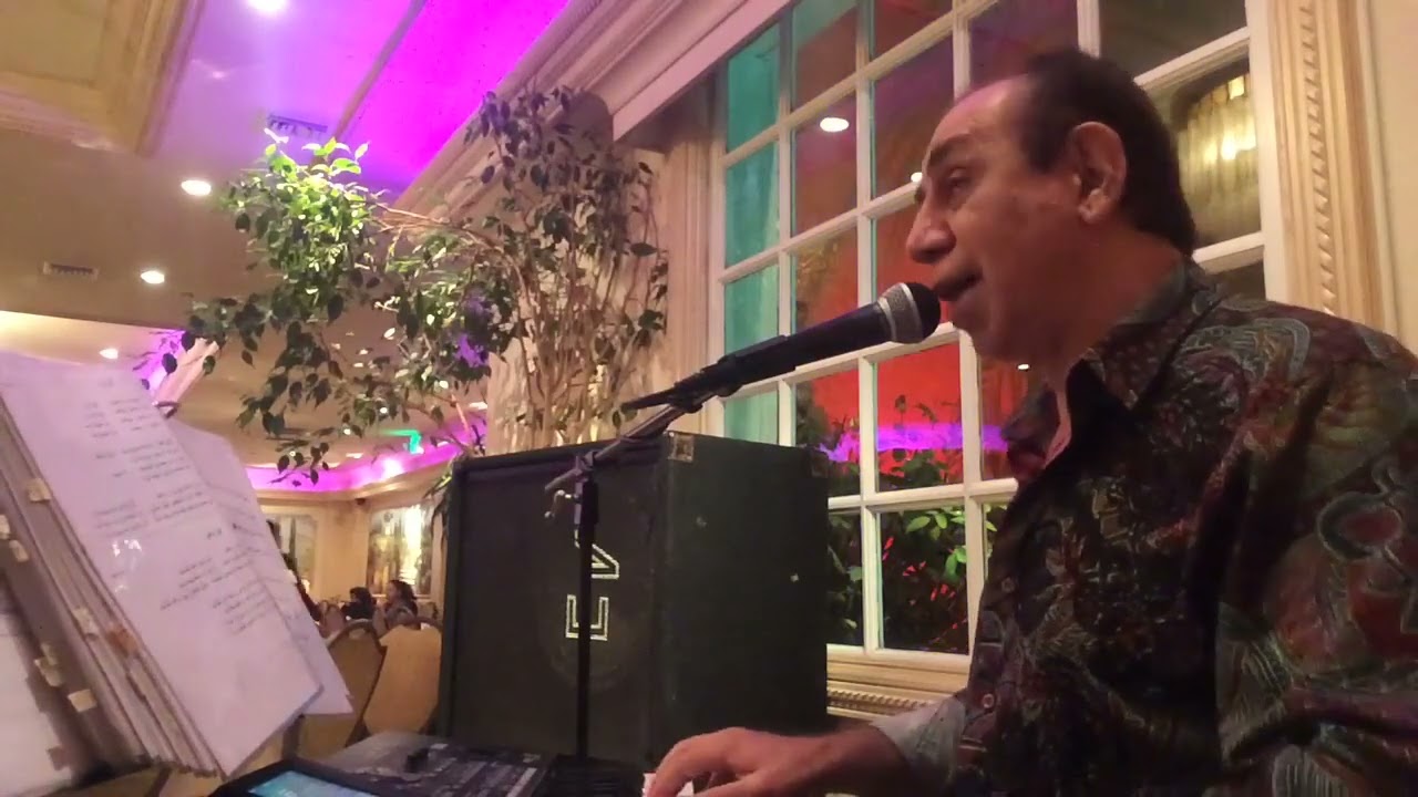 Gole Yakh Live in Shiraz Restaurant.