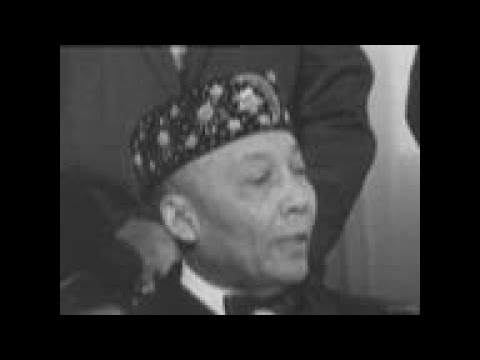 ELIJAH MUHAMMAD SPEAKS TO PRESS DAY AFTER MALCOLM X&rsquo;S ASSASINATION: CAN463