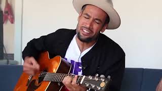 Video thumbnail of "Ben Harper and Charlie Musselwhite Perform 'You Found Another Lover (I Lost Another Friend)'"