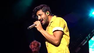 Young The Giant - Apartment - Boston, MA - 09-14-2017