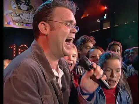 Paul de Leeuw - 100 Hobby's (1995) - Officiele Videoclip