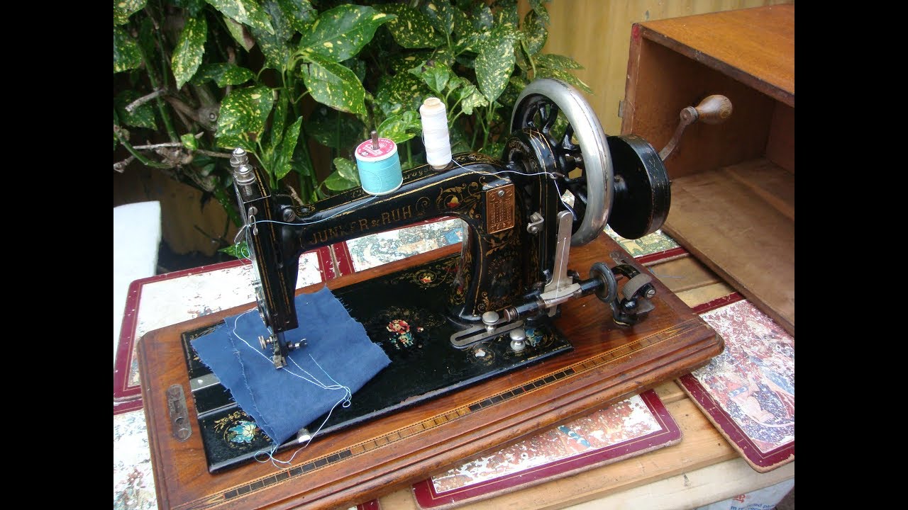 Antique Old Vintage Hand Crank GERMAN JUNKER & RUH sewing machine See