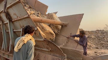 BIG ROCK 🪨 Crusher Machine - FULL Powerfull Process A Giant in Action-Big Rock Crushing 