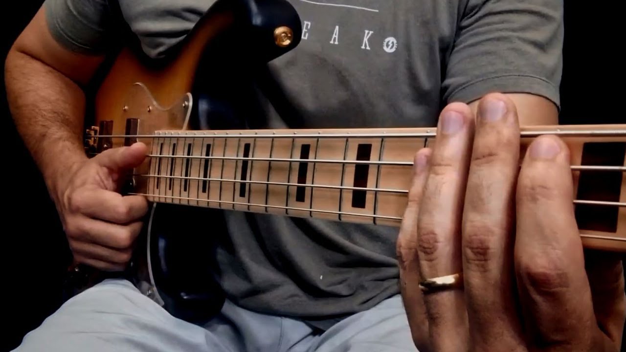 MAIN SLAP BASS TECHNIQUES IN 1 Min (Slap Bass Lesson)
