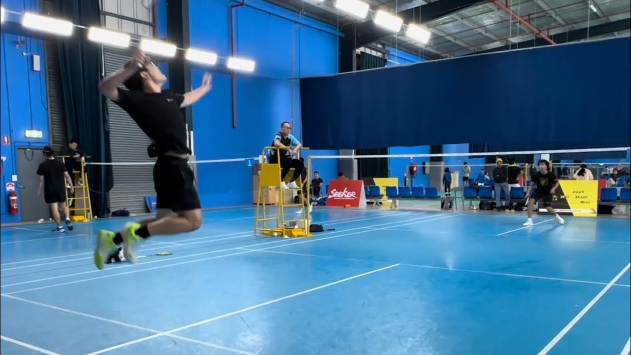 Men's singles C grade - William Tia vs Hamish Tiwari