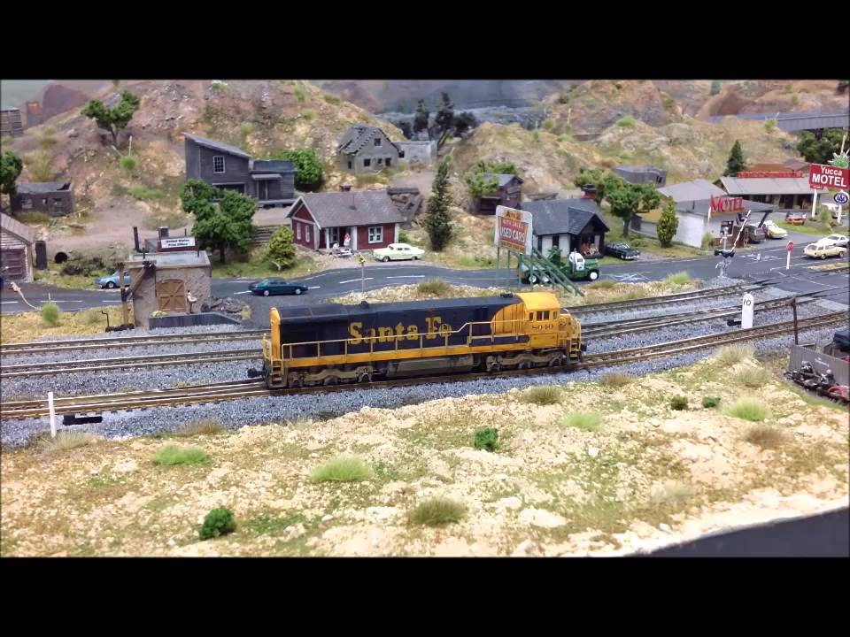 N Scale ATSF Santa Fe weathered locomotive from Fifer Hobby Supply