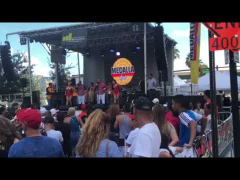 Los Gemelos de la Salsa (en vivo) Dulce con Dulce camera iphone 8 plus apk