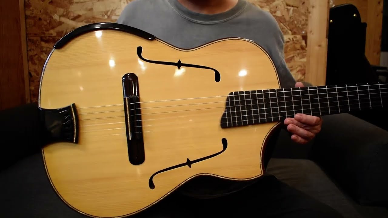 USED/Bellucci Guitars Model Stradivarius@guitarshoptantan - YouTube