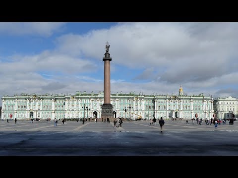 Video: Quando La Piazza Del Palazzo è Apparsa A San Pietroburgo E Quali Edifici La Formano