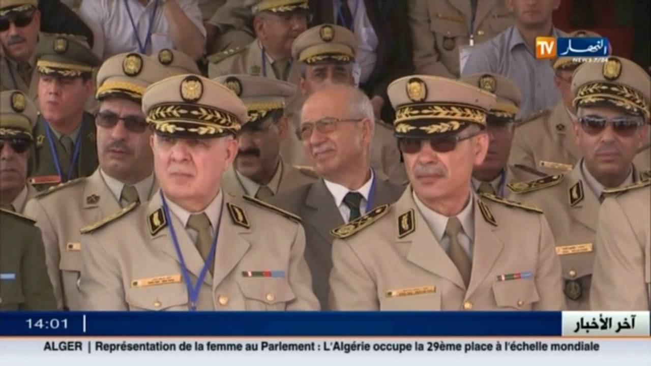 الجريدة الرسمية : بوتفليقة ينهي مهام جنرالات و يجري حركة في المؤسسة العسكرية