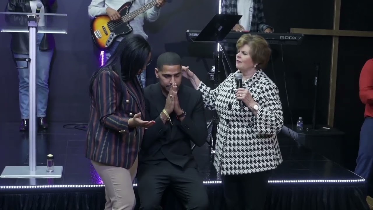 Prophecy for pastors wanda and luis Núñez // mars ministry // Cindy Jacobs New York City