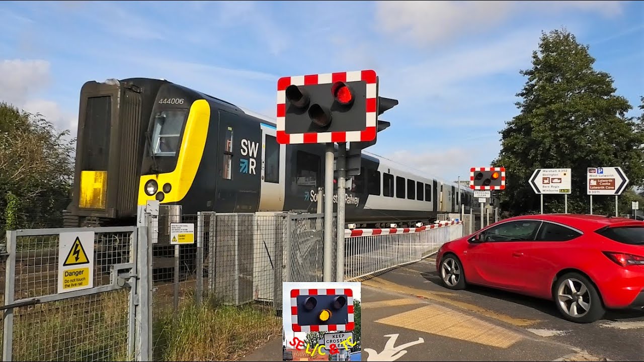 Wool Level Crossing, Dorset