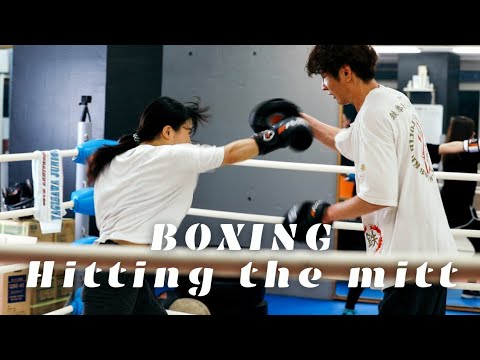 【本格】プロテスト合格した女優の激しいミット打ち動画(切り抜き)