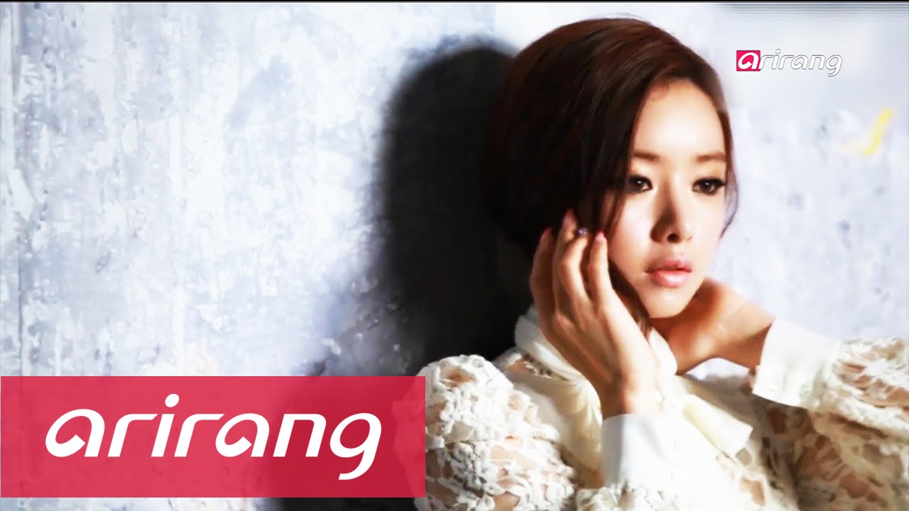 Showbiz Korea _ HONG SOO-AH(홍수아)  will star in a new Chinese film