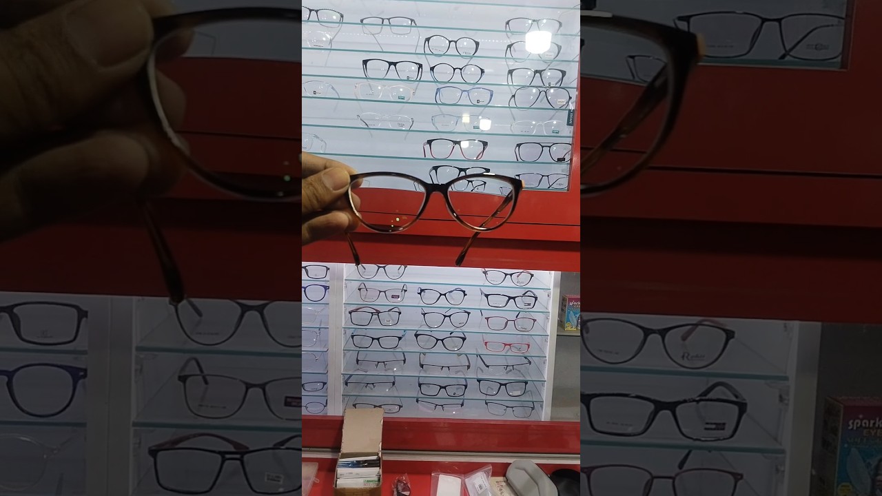 Cat Eye Tr Frame with bluecut lens