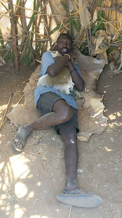 How to sleep house of hadzabe Tribe #funny #camel #hadzabe #cutelovestory #camelband
