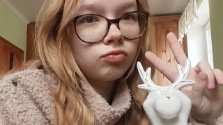 ~asmr scratching & tapping (⁠◍⁠•⁠ᴗ⁠•⁠◍⁠)⁠✧⁠*⁠。 (no talking)