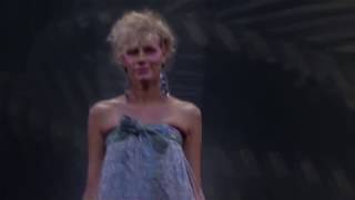 Giorgio Armani SS19 - Fashion Show Video