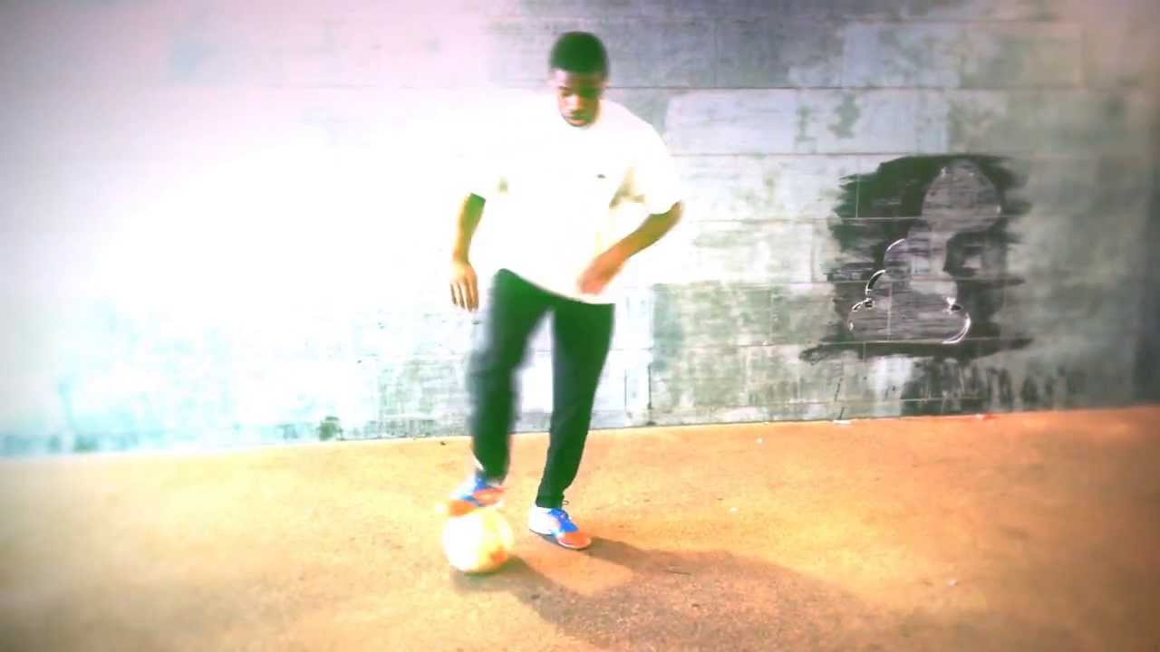 Soccer/Football Freestyle Tutorial 1 ☆★☆ YouTube