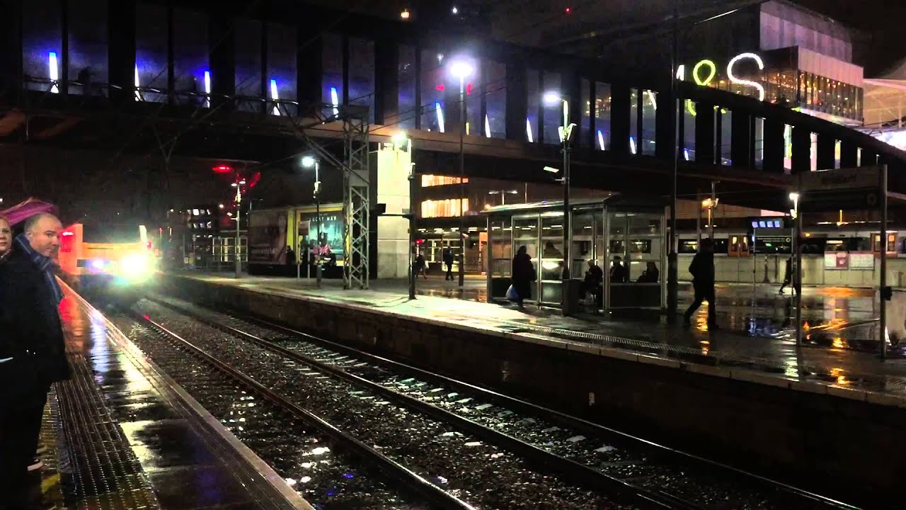 82152,NC01,90010 passing Stratford