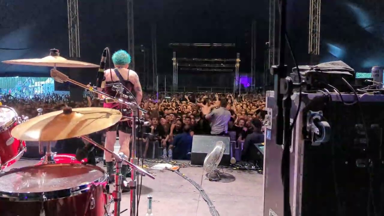 NOFX - 72 Hookers with Stage Switch live in Leeds, 26th May 2023