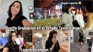 Regalo personalizado de Graduación💝🎓 Emily en Entrevista de Trabajo👩🏻‍💻 aquí comprare mis Vestidos👗😍