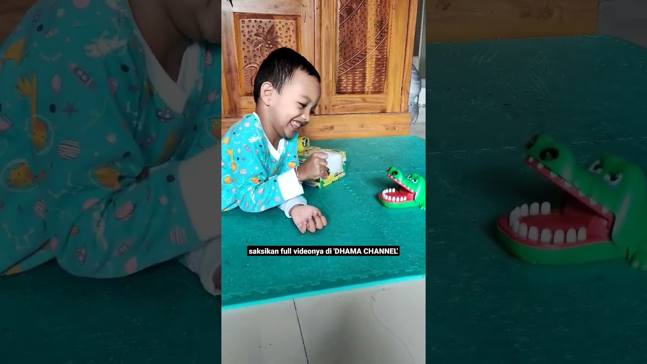 BERMAIN GIGI BUAYA - YouTube