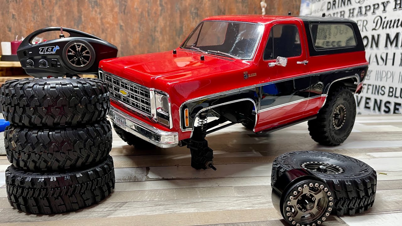 NEW WHEELS and TIRES on TRAXXAS TRX-4 Goodyear Wrangler MT / R   -  YouTube