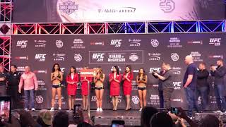 UFC 229 Khabib Vs. McGregor - Weigh-in