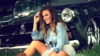 Fashion and Farm Country BTS shoot with Brandi Snyder of U Want Country!