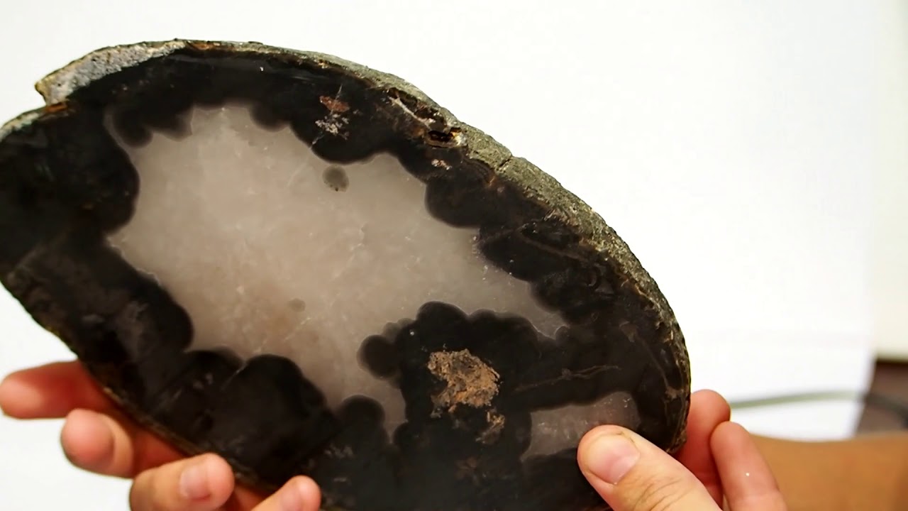 0.8kg Thick Sliced Brazilian Crystal Agate Lamp CF845 10 YouTube player