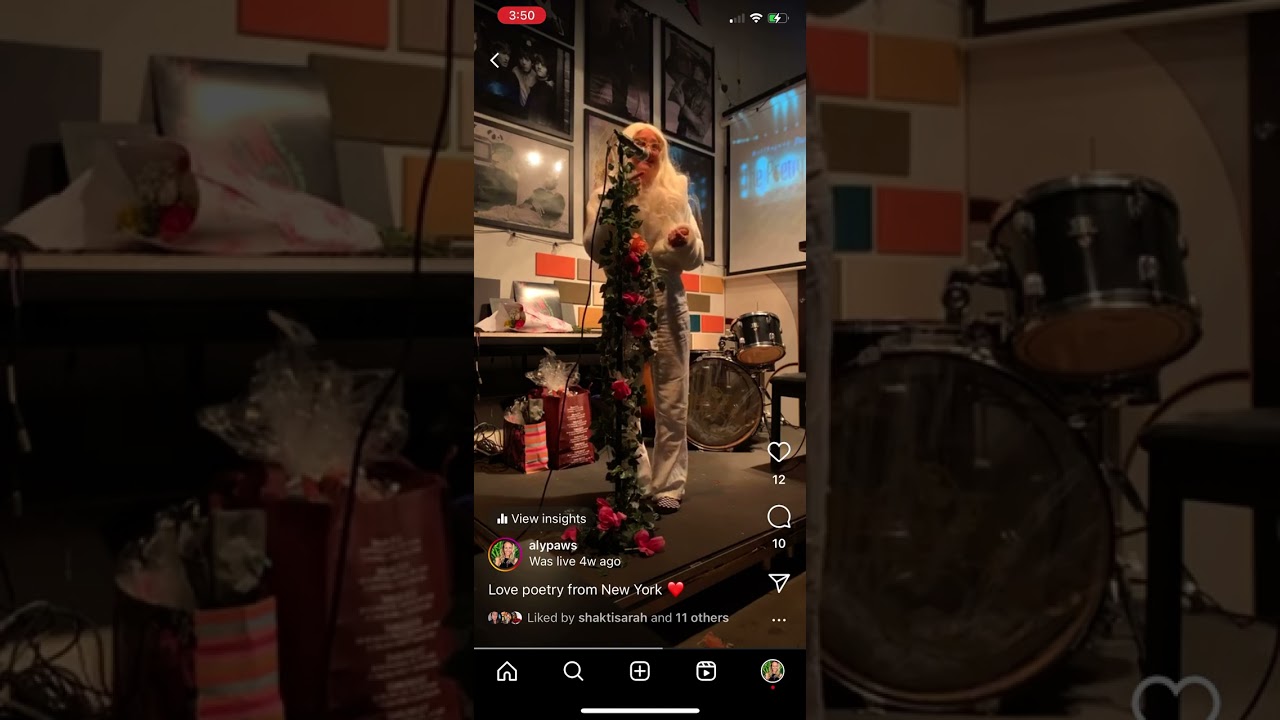 The Poetry Club spoken words performance in New York {Poem: Choose to believe}