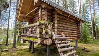 The Man Built A Complete Elevated Forest House Using Only Wood And Moss