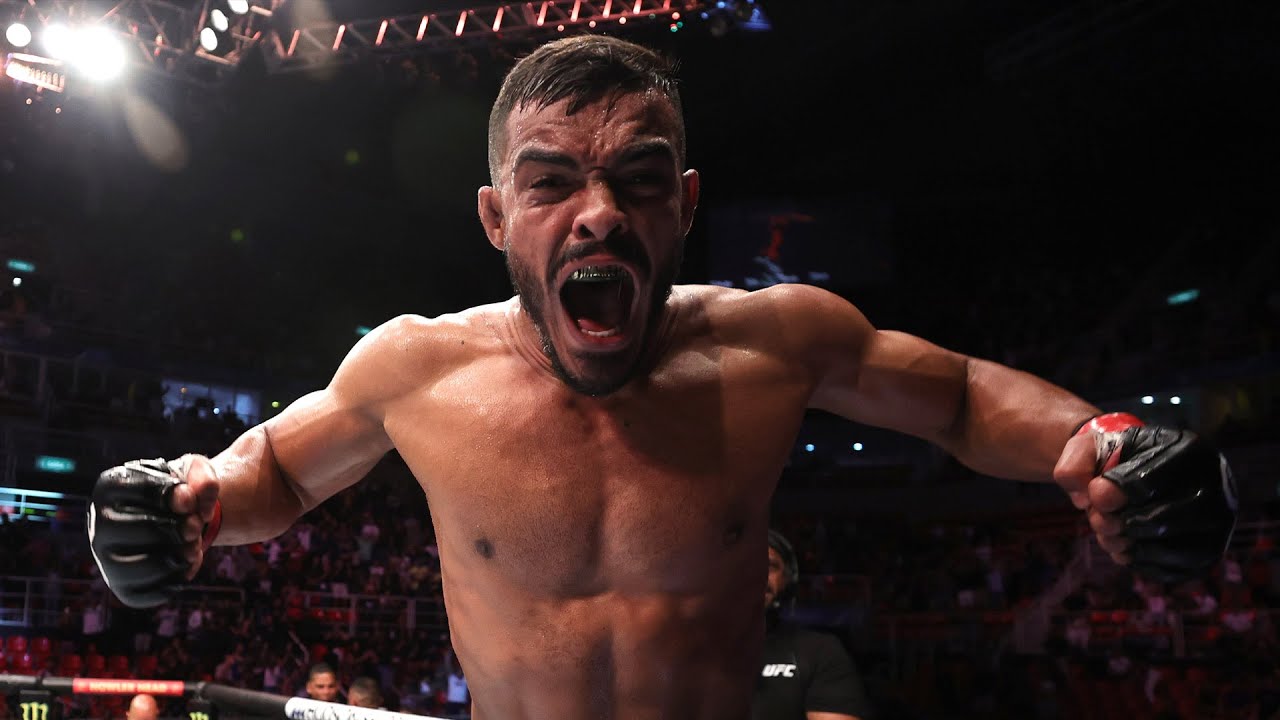 Ismael "Marreta" Bonfim nocauteia Terrance McKinney com uma joelhada voadora | UFC 283